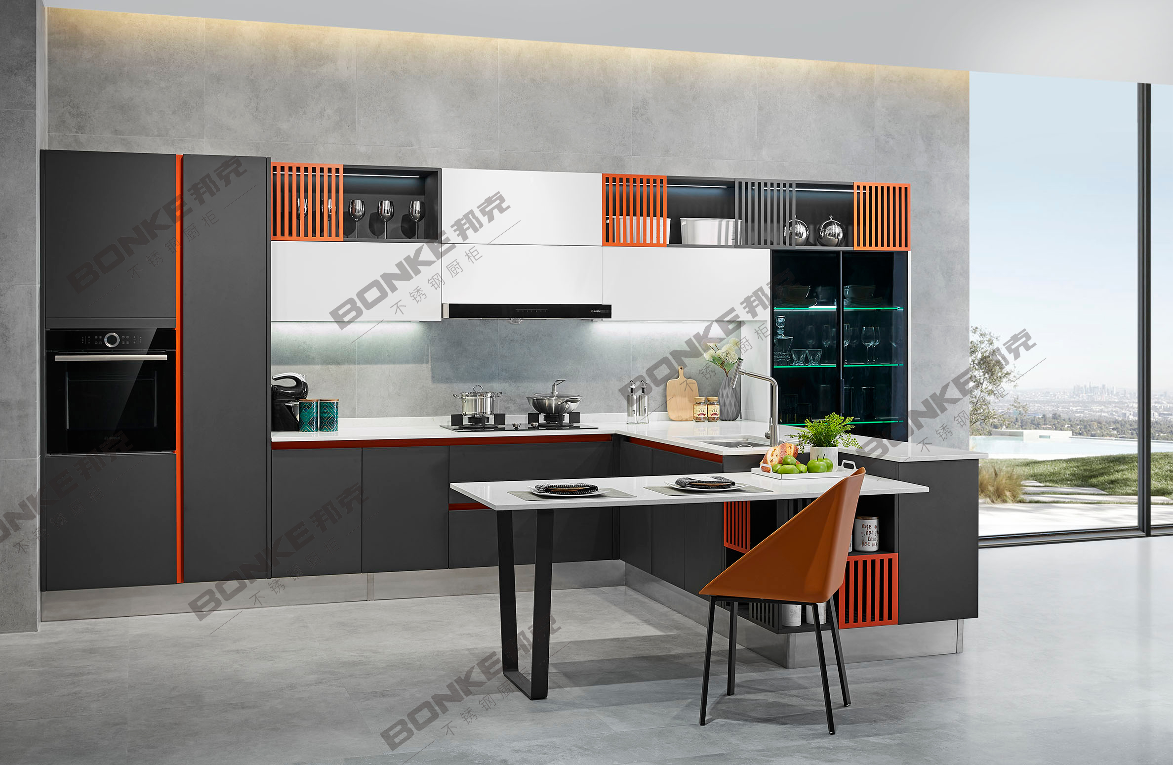 1、每次使用过后要对橱柜台面卫生进行清理，保持桌面干燥的状态。  2、在使用不锈钢厨柜时，最好能使用隔热垫或支架，避免热锅直烫、避免尖锐（如刀具）物品划损，就可以减少不必要的损耗，延长橱柜的使用寿命。