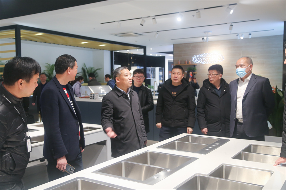 品牌资讯 | 福安市政府领导考察团莅临cq9电子指导交流